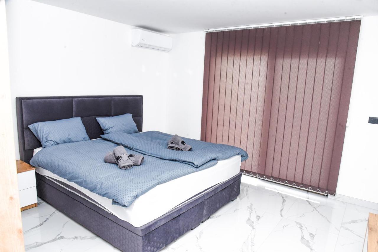 Luxury Villa M&B Tuzla Exterior photo